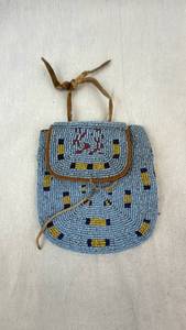 lot 61 image: Vintage Native American Leather Beaded Pouch Bag with Light Blue Beadwork.