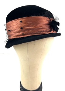 lot 138 image: Vintage Jo Lynn Black Cloche Hat With Copper Ribbon & Veil