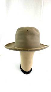 lot 139 image: Mallory Fifth Ave New York Hat - Youthful Smartness Premier Quality