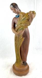 lot 165 image: Figurine Woman With Wheat Sheaf Ceramic Roman Art Ware