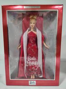 lot 44 image: Barbie Collectors Edition Barbie 2000 Doll New in Box