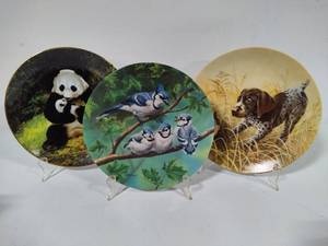 lot 77 image: Knowles & WF George Collector Plates