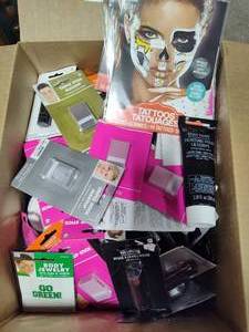 lot 104 image: Huge lot of Halloween Make Up