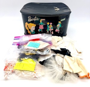 lot 7 image: Vintage Barbie Case and 1960s Fashion Outfit Lot