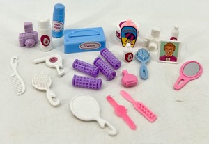 lot 25 image: Barbie Hair Styling Accessory Kit & Mini Cosmetics