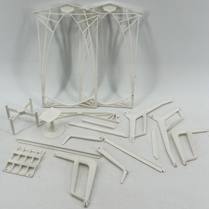 lot 95 image: Barbie Go Together Lawn Swing for Parts & Repair