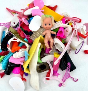 lot 97 image: Barbie Doll & Assorted Accessories Lot for Parts or Repair