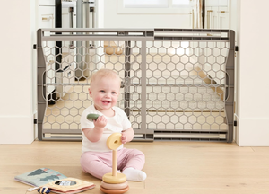 lot 191 image: Regalo Easy Fit Plastic Adjustable Extra Wide Baby Gate, Award Winning Brand, 23 Inches Tall, Fits Openings Between 28 to 42 Inches, Pressure Mounted