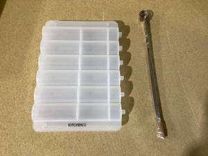 lot 335 image: LOT OF 16 Kitchen HQ Kobob Set with Storage (6pc Set, 96 Skewers Total)