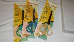 lot 187 image: Precision Scissors (2.5 Doz)