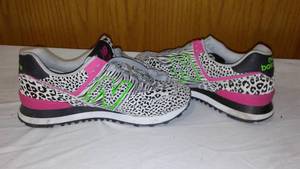 lot 226 image: New Balance Womens Shoe (size)