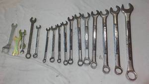 lot 252 image: Full Set Standard Craftsmen Wrenches And More.