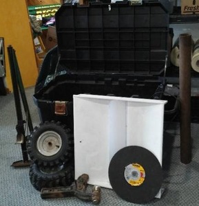 lot 264 image: 8 ton Receiver, Snowblower tires (2) Dewalt Metal Blade and More.