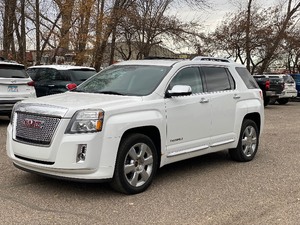 lot 6 image: 2013 GMC TERRAIN DENALI All Wheel Drive  132k Miles  Prior Certified Pre-Owned  No Accidents (NO RESERVE)