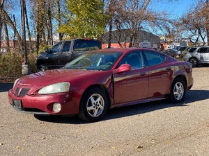 lot 30 image: 2004 PONTIAC GRAND PRIX GT1 No Accidents (NO RESERVE)