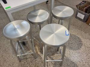 lot 60 image: Set of 4 Silver Metal Bar Stools