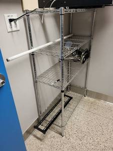 lot 67 image: Metal Wire Storage Shelf Unit with Four Adjustable Shelves