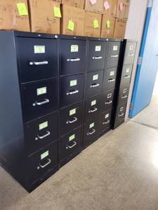 lot 80 image: Upper Level - Set of 5 Black Metal 4-Drawer Filing Cabinets