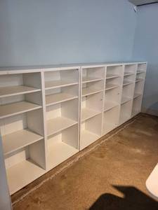 lot 96 image: Set of 3 White Bookshelves with Adjustable Shelves