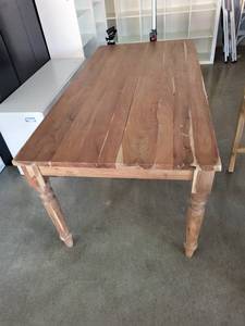 lot 101 image: Wooden Dining Table with Turned Legs