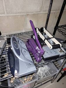 lot 128 image: Collection of Office Desktop Paper Punches and Binding Equipment