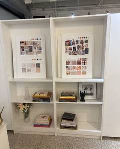 lot 161 image: Set of 2 White Bookshelves with Adjustable Shelves