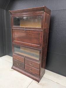 lot 1 image: Vintage 4-Section Barrister Bookcase with Secretary Desk and Drawers