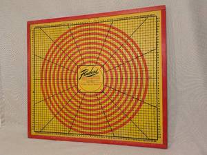 lot 22 image: Vintage Pinabord Doily Stretcher Board by Peabody Manufacturing