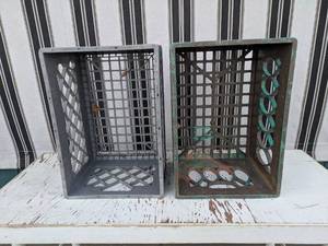 lot 54 image: Set of 2 Rectangular Plastic Milk Crates