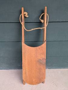 lot 64 image: Vintage Wooden Sled with Rope Handle