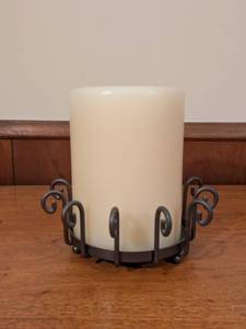 lot 86 image: Partylite 3-Wick 6-Inch Candle with Metal Holder