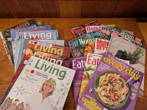lot 100 image: Collection of Martha Stewart Living and Assorted Home & Food Magazines