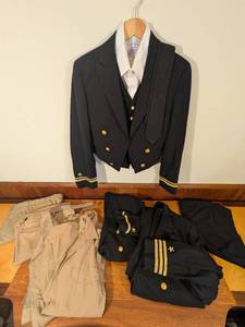 lot 131 image: Collection of US Navy Officer Uniforms and Accessories