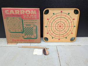 lot 181 image: Vintage Carrom Game Board Set with Original Box and Accessories