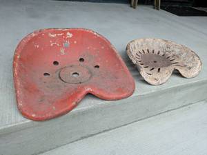 lot 189 image: Pair of Vintage Metal Tractor Seats