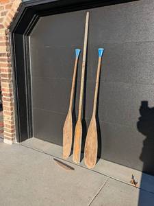 lot 311 image: Lot of 3 Feather Brand Wooden Oars with Blue Tips and Detached Blade Piece