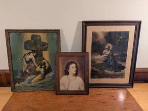 lot 340 image: Set of 3 Framed Antique Religious Prints and Portraits