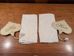 lot 110 image: Vintage His & Hers Towel and Wall Hook Set