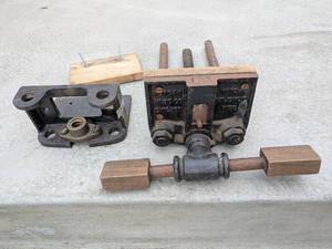 lot 147 image: Morgan Vise Co No. 10-A Solidnut Woodworking Vise, Chicago