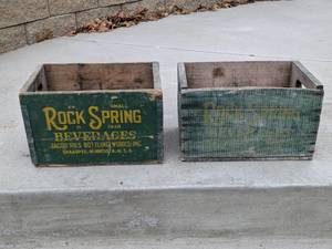 lot 157 image: Pair of Vintage Rock Spring Beverage Wooden Crates - Jacob Ries Bottling Works 1936