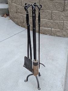lot 162 image: 5-Piece Vintage Wrought Iron Fireplace Tool Set with Stand