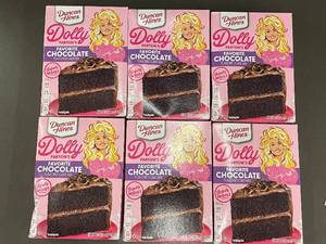 lot 49 image: GA 2 - 8 Boxes Duncan Hines Dolly Partons Chocolate Cake Mix, Best By Jan 2025