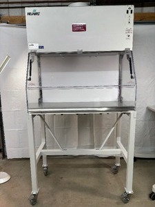 MSRP $8000 – NuAire LabGard NU-813 Class I Ventilated Enclosure Fume Hood *keeps you &amp; your workspace safe when handling powders, resins, epoxy, or other chemicals. Great Working Condition!
