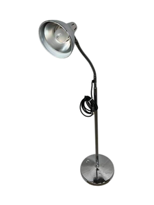 lot 11 image: Gooseneck Floor Exam Lamp - Flexible Stand for Precise Positioning, Portable - Great Condition
