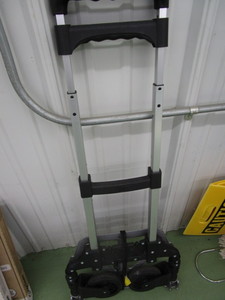 lot 22 image: Hand Cart, Folding