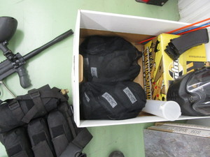 lot 24 image: Paintball Components