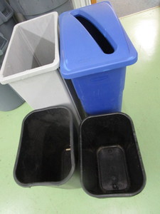 lot 112 image: Recycle Containers, Waste Baskets