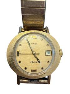 lot 20 image: Vintage Timex Electric Gold Tone Wristwatch with Expansion Band