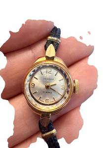 lot 33 image: Vintage J.B. Hudson 17 Jewels Ladies Wristwatch with Black Cord Band