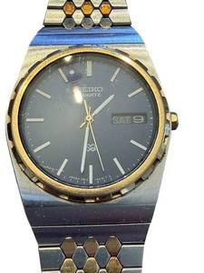 lot 39 image: Seiko Quartz Two-Tone Stainless Steel Wristwatch with Day-Date